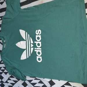 Adidas tee